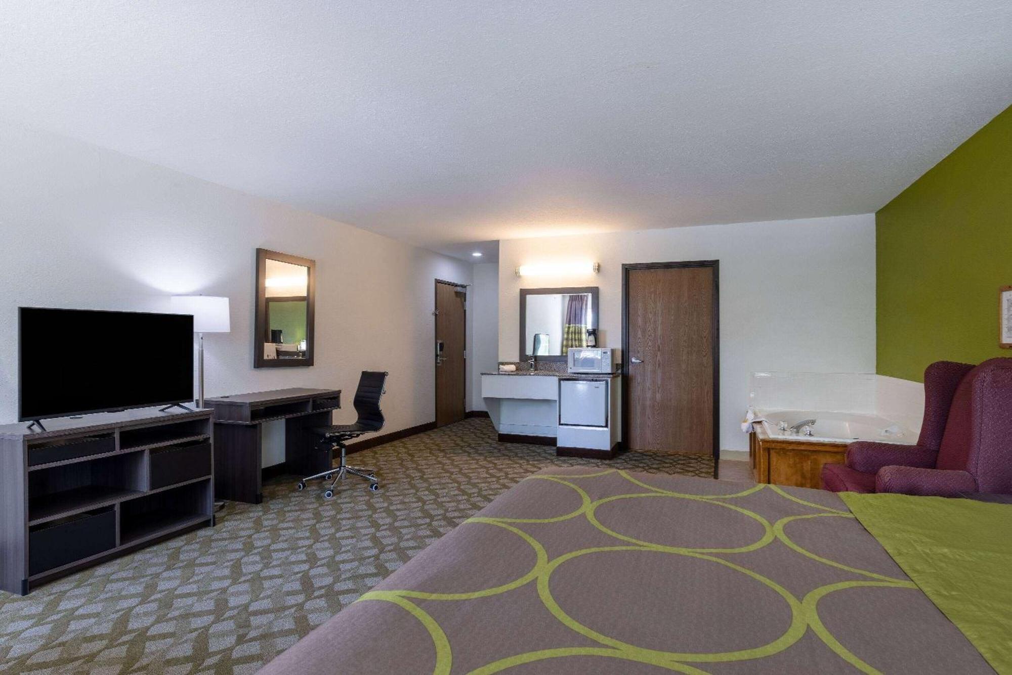 Hotel Super 8 By Wyndham De Soto Esterno foto