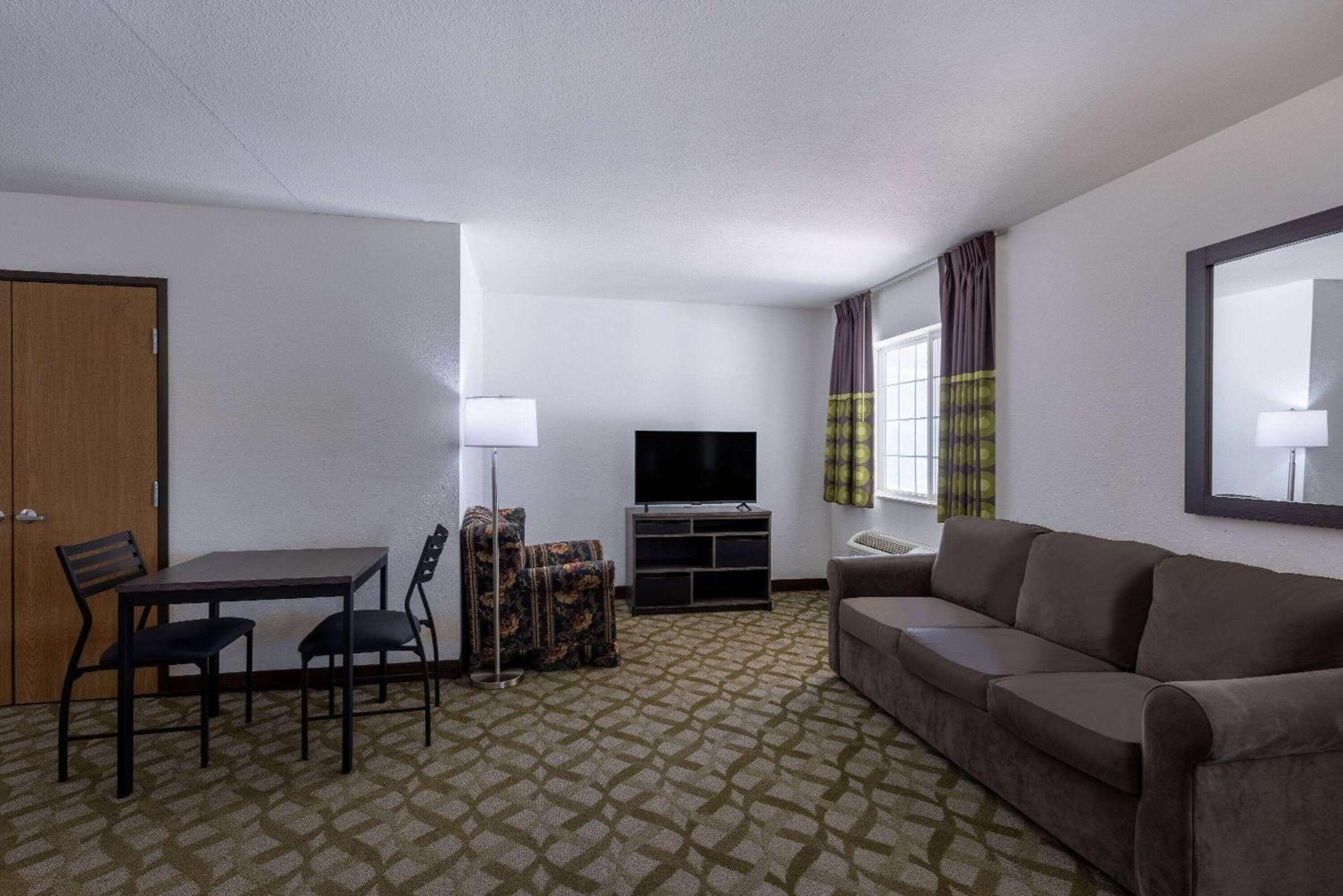 Hotel Super 8 By Wyndham De Soto Esterno foto